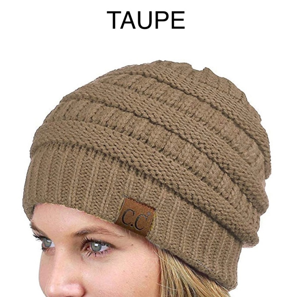 C.C BEANIE COLOR TAUPE